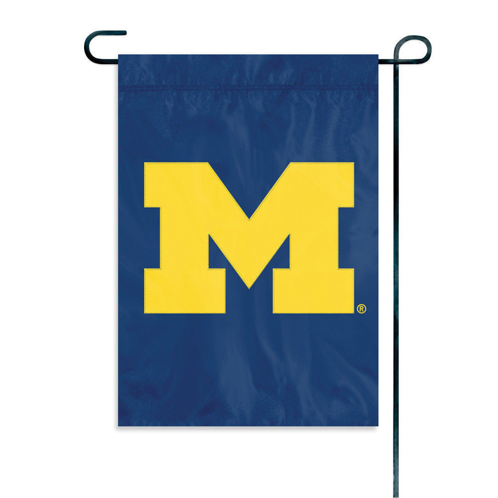 Michigan Wolverines Mini Flag Applique Embroidered W Free Window Hanger Garden